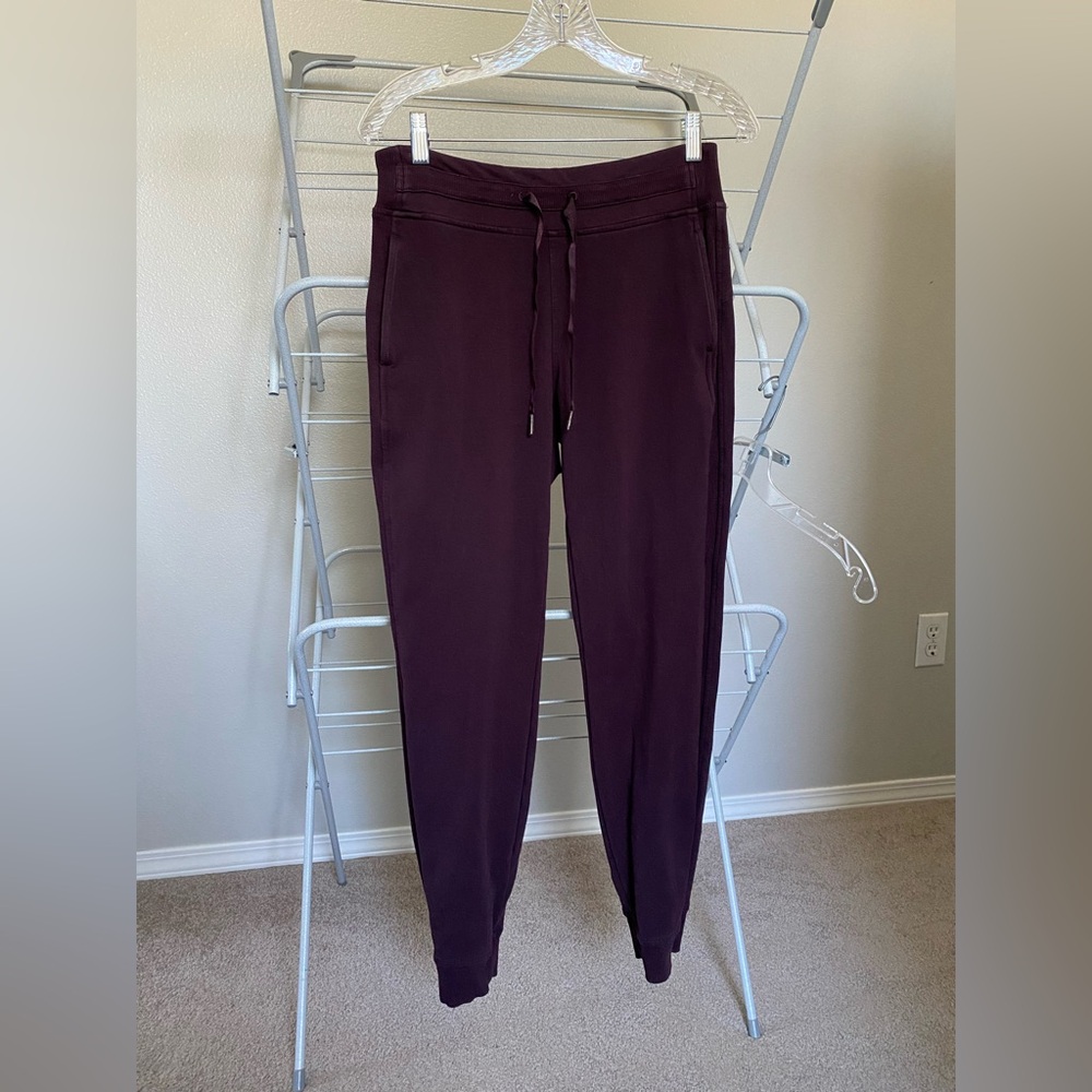 Lululemon joggers